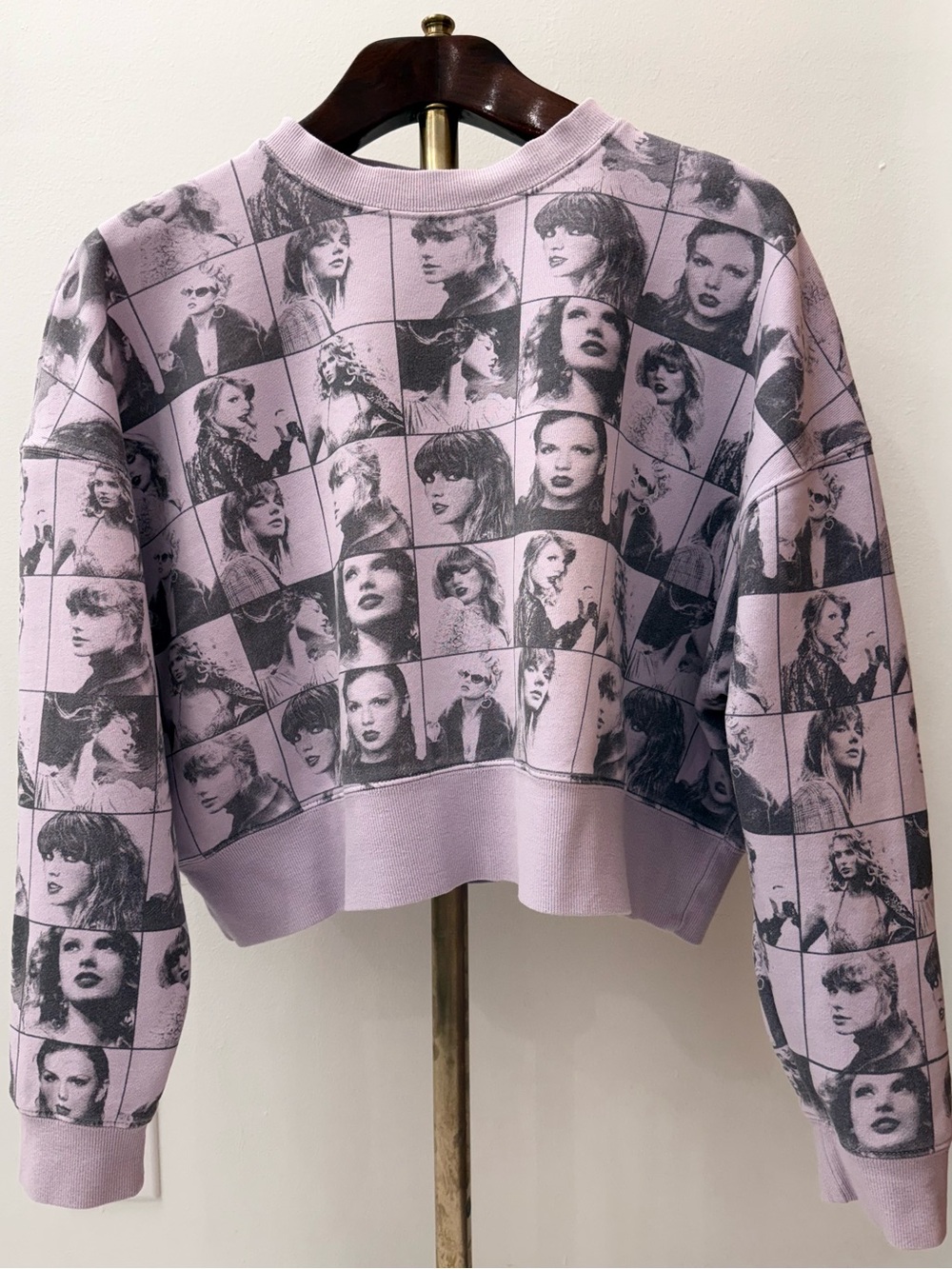 TAYLOR SWIFT THE ERAS TOUR CROPPED LAVENDER SWEATSHIRT